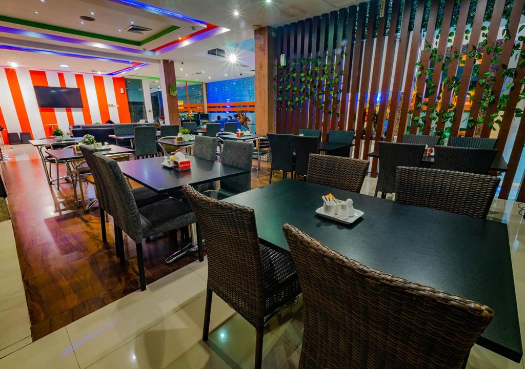 Restaurace v ubytování Miyanna Hotel