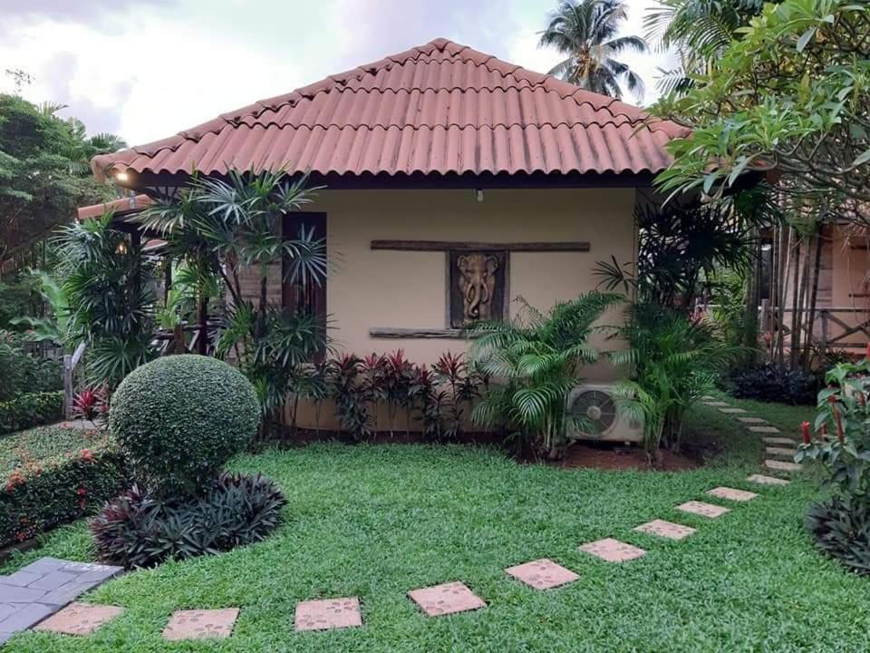 Zahrada ubytování Seabreeze Hotel Kohchang