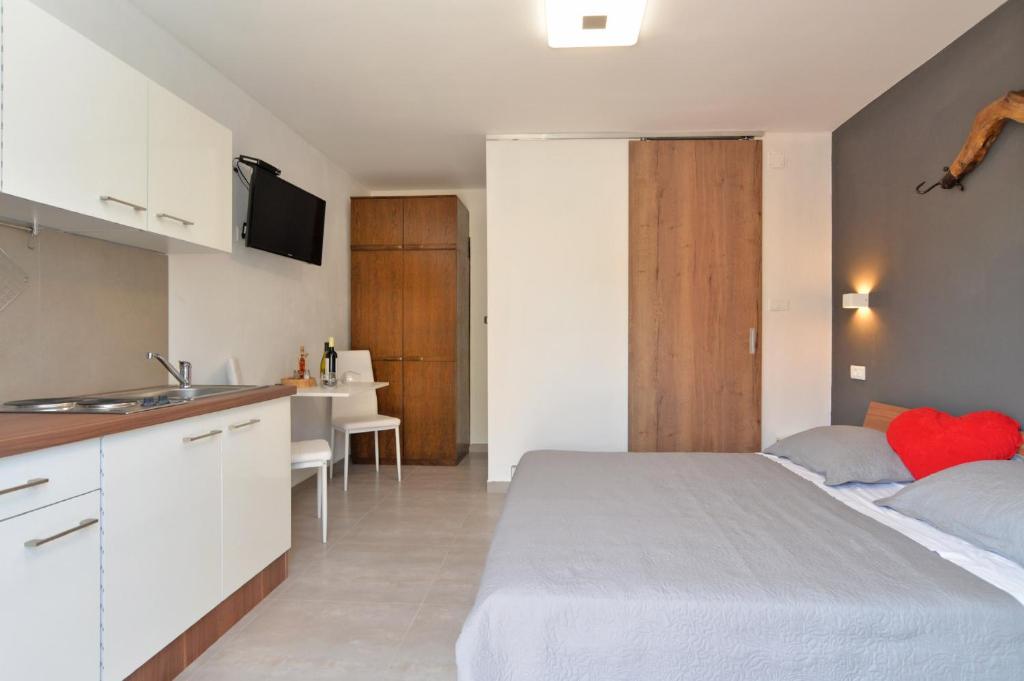 Gallery image of Apartment Mirella 1745 in Bale