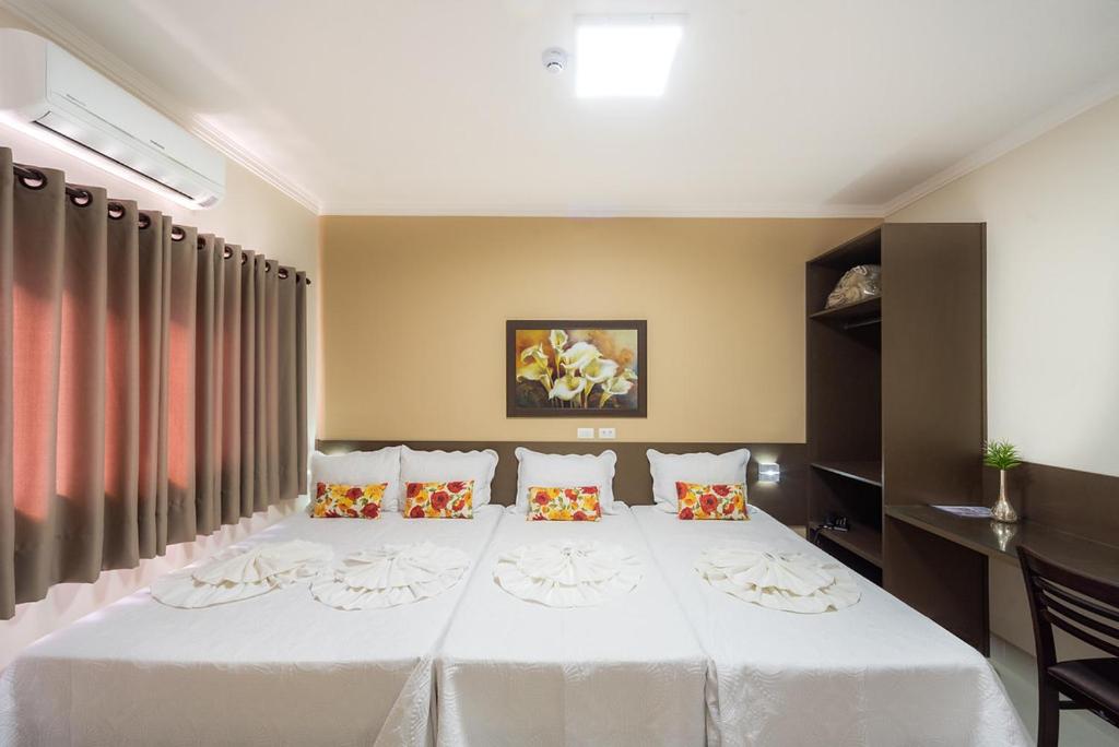  Caligio Hotel