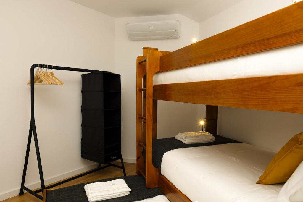 Postel nebo postele na pokoji v ubytování Love apartment Beco Torto, Cascais