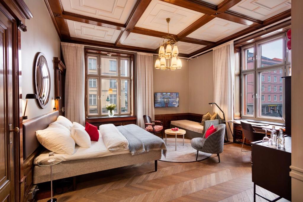 Bergen Børs Hotel, antigua Bolsa de 1862 reconvertida en hotel boutique