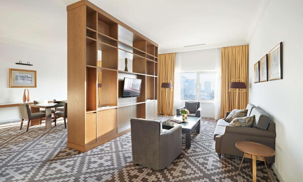 Hyatt Regency Baku - Suite Ejecutiva