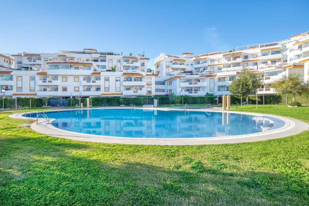 Apartment Holiday Sun Beach, Benalmádena, Spain - Booking.com