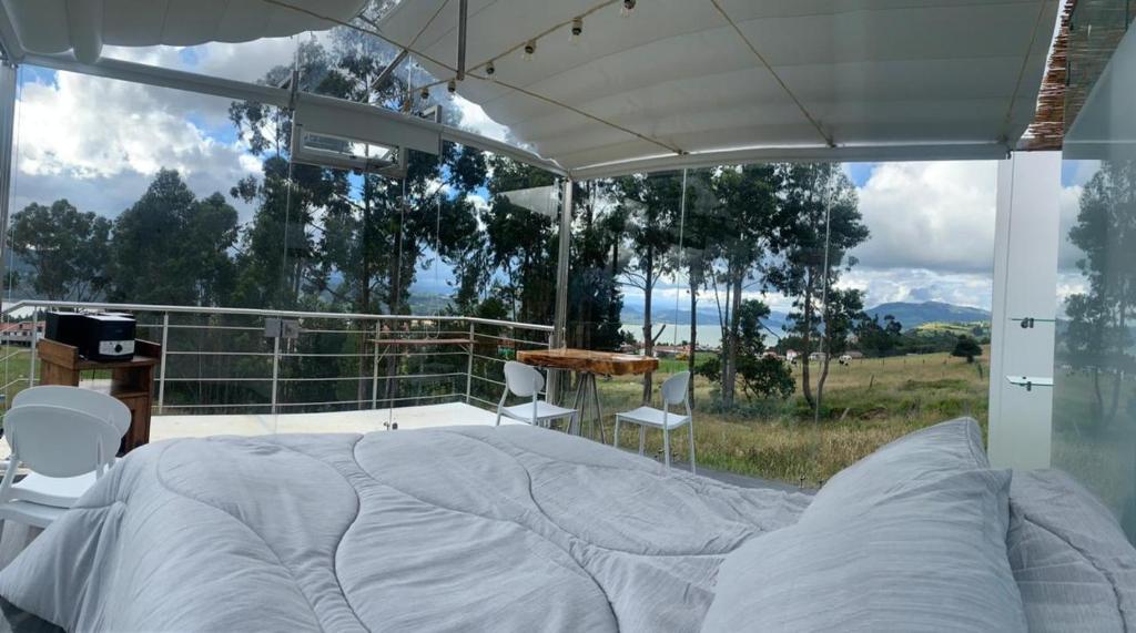 Příroda nedaleko luxury tent
