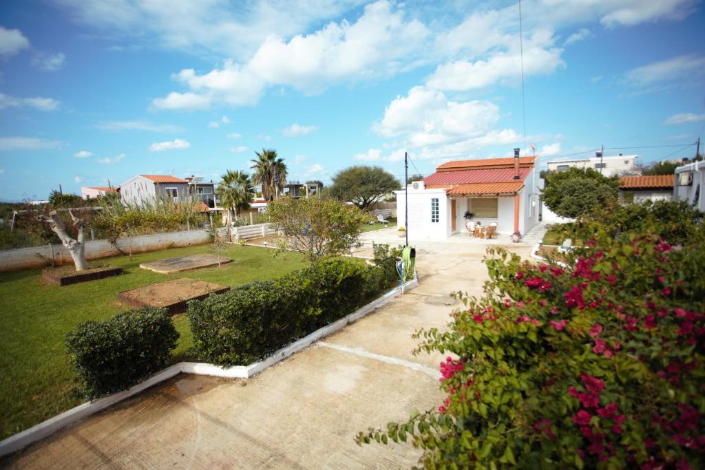 Evas House 7 mins walk to beach