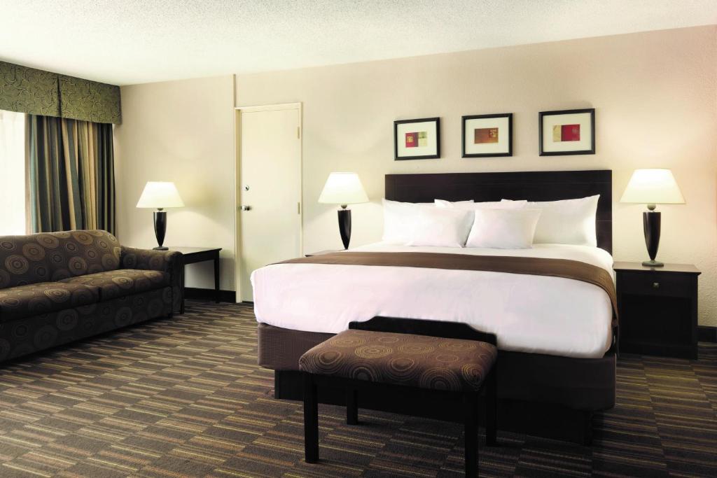 Radisson Hotel Louisville North - Studio King Suite Avec Canapé-lit - Non-fumeur