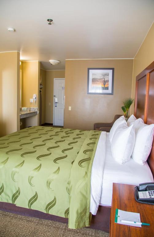 Quality Inn Merced Gateway to Yosemite - Habitación Con Cama Extragrande - No Fumadores