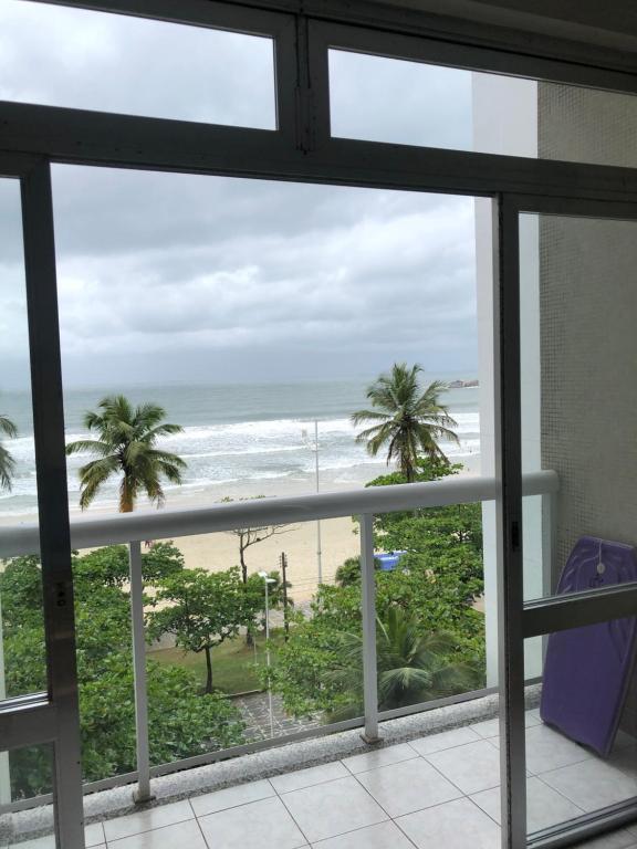  Apartamento pé na areia