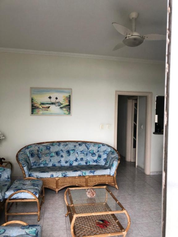  Apartamento pé na areia