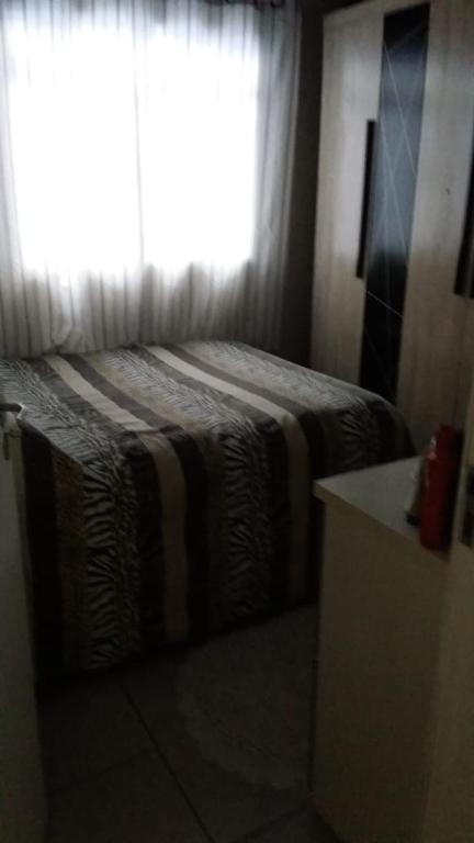  Casa de ( PRAIA CAIOBA )