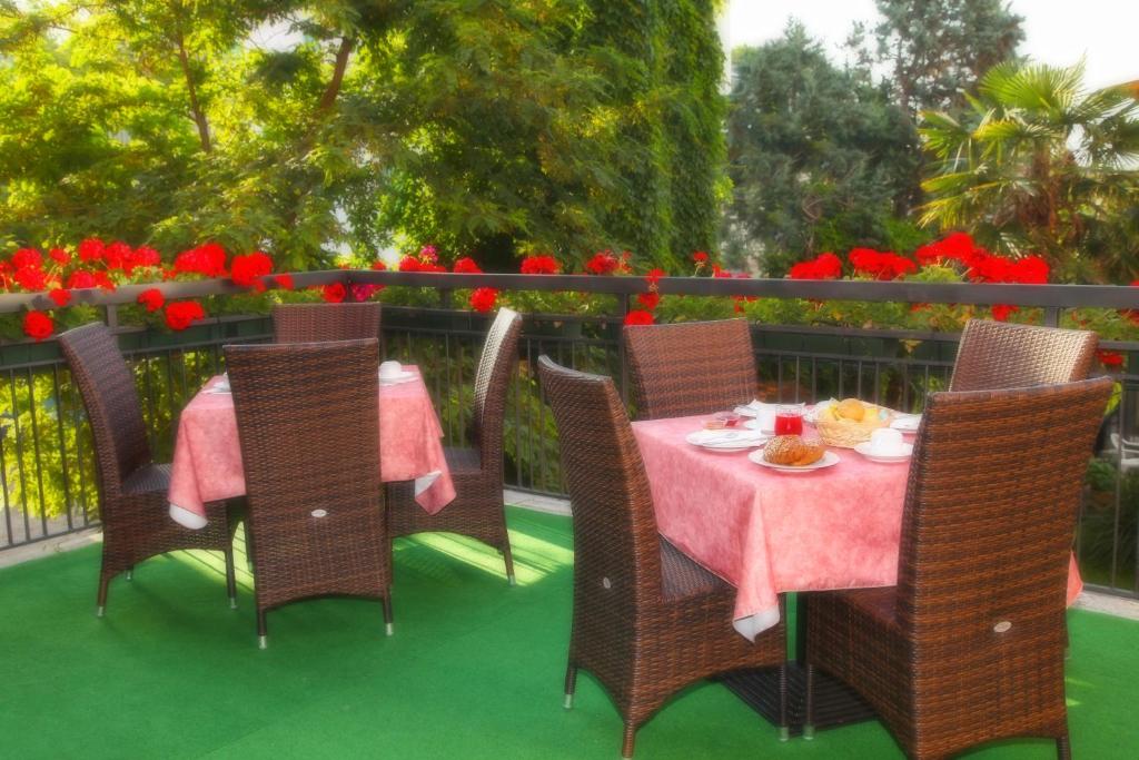 A garden outside Hotel Smeraldo