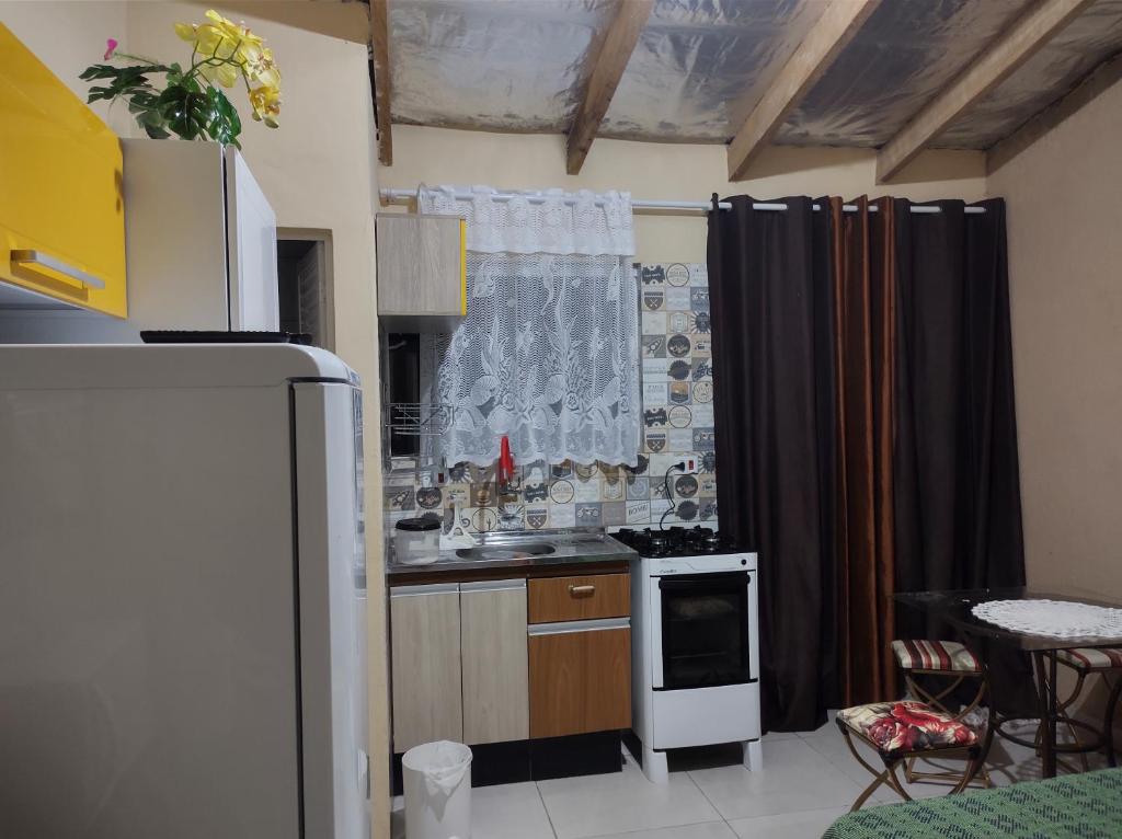  kitnet na praia de Ubatuba