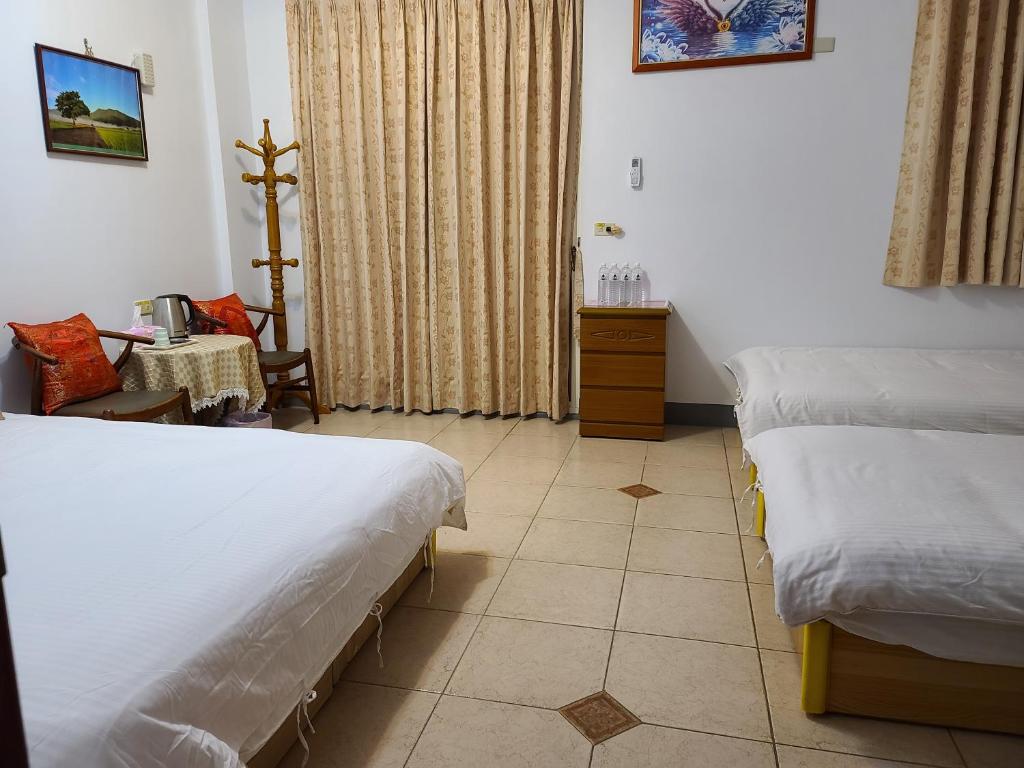 Postel nebo postele na pokoji v ubytování Fire B&B