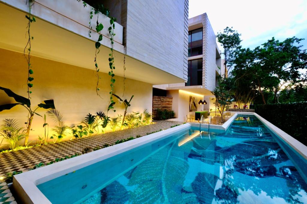 408 Incredible Penthouse Studio with huge terrace private terrace with plunge pool