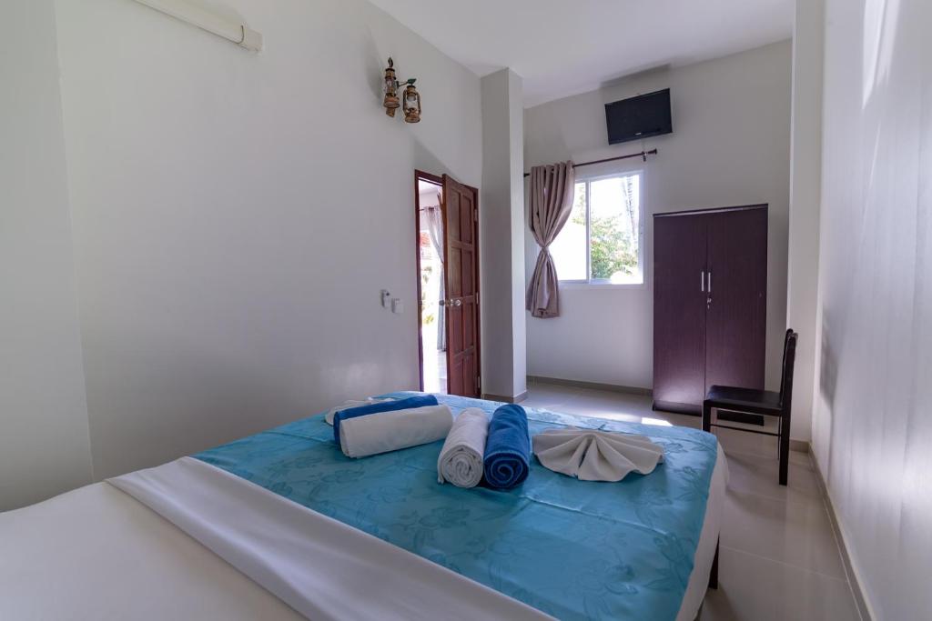 Yao Yai Beach Resort - 4