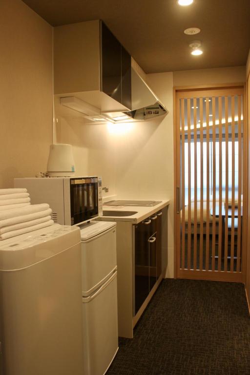 Kuchyň nebo kuchyňský kout v ubytování HIZ HOTEL Gion-Shirakawa