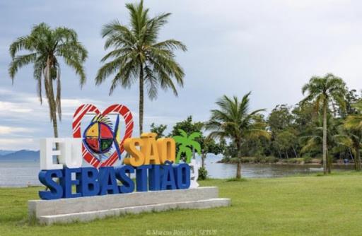 Casa condomínio Caraguatatuba