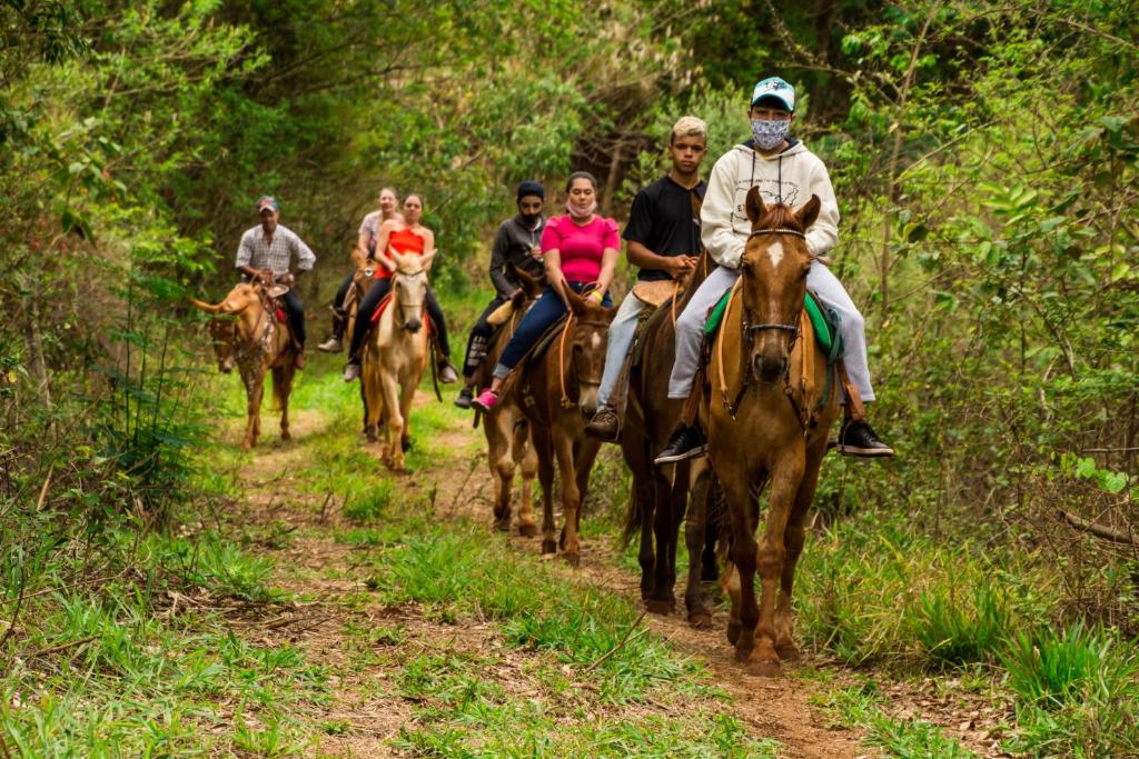  Santana's Ranch