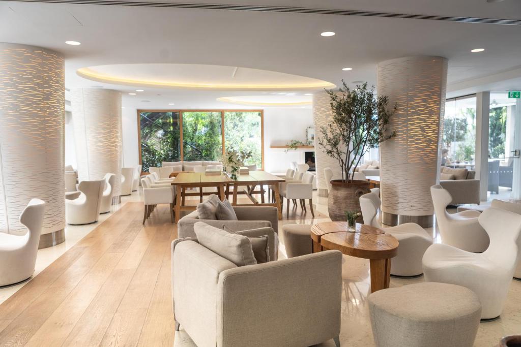 Гостиная зона в Alasia Boutique Hotel