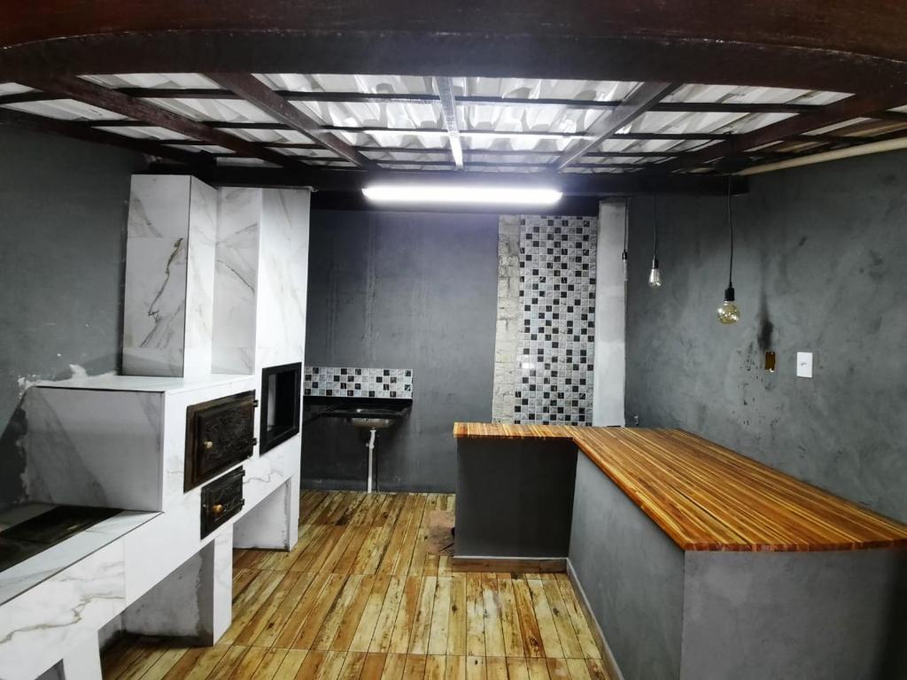  Casa em frente ao mar e a lagoa