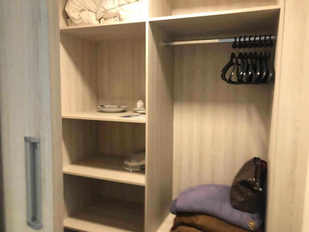  Lindo Flat à quinze metros da Oscar Freire - São Paulo