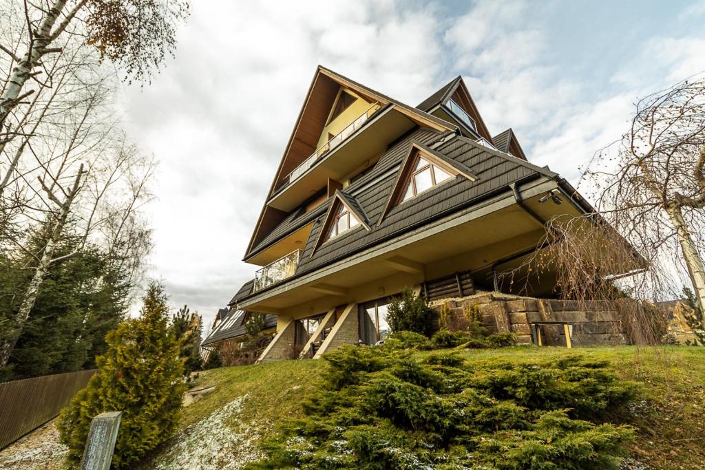 Fotografia z galérie ubytovania Szymoszkowa Residence Ski & basen sauny jacuzzi - apartament Szara Owca v destinácii Kościelisko