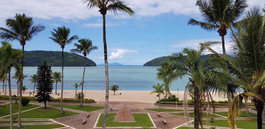  Apartamento pé na areia com vista do mar no Cond Costa Verde Tabatinga