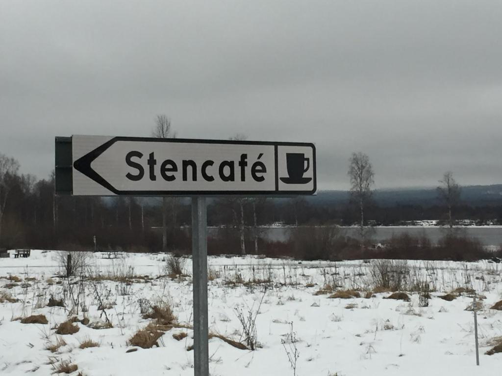 Stuga vid Hedenäsets stencafé - Cottage