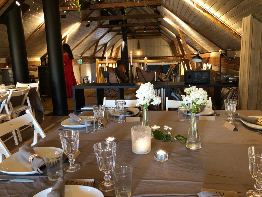 Restaurace v ubytování Musteriet i Djursdala