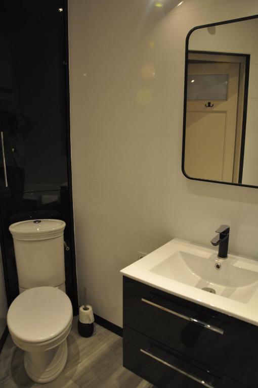 Kúpeľňa v ubytovaní Cichy Zakątek - ekskluzywny apartament 90 m2