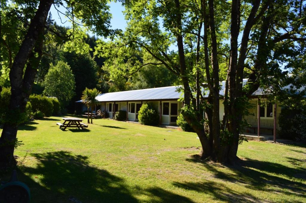 Alpine Adventure Holiday Park - Resim 22