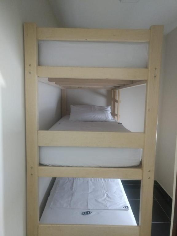  Hostel 1111