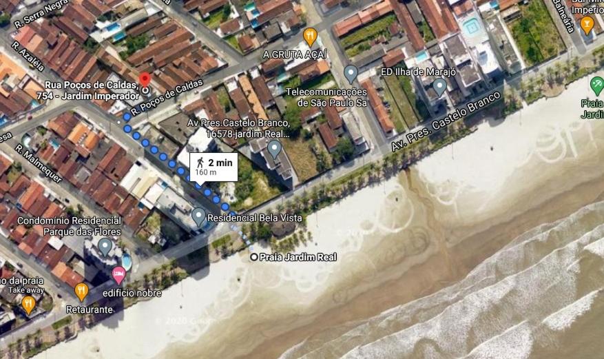  APARTAMENTO 100 metros PRAIA