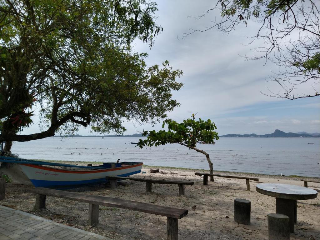  Casa de praia rústica para ficar bem de boa!