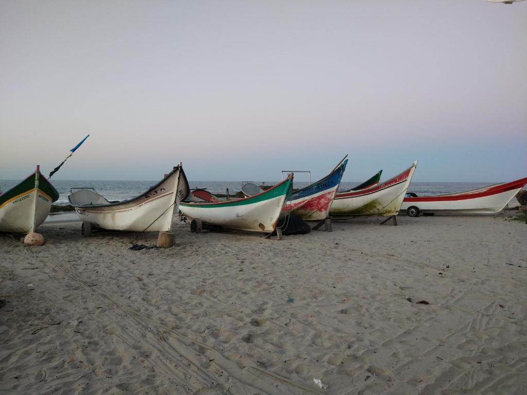  Casa de praia rústica para ficar bem de boa!