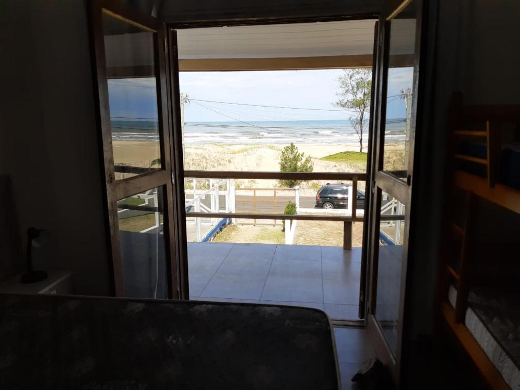  Casa de praia de frente para o MAR