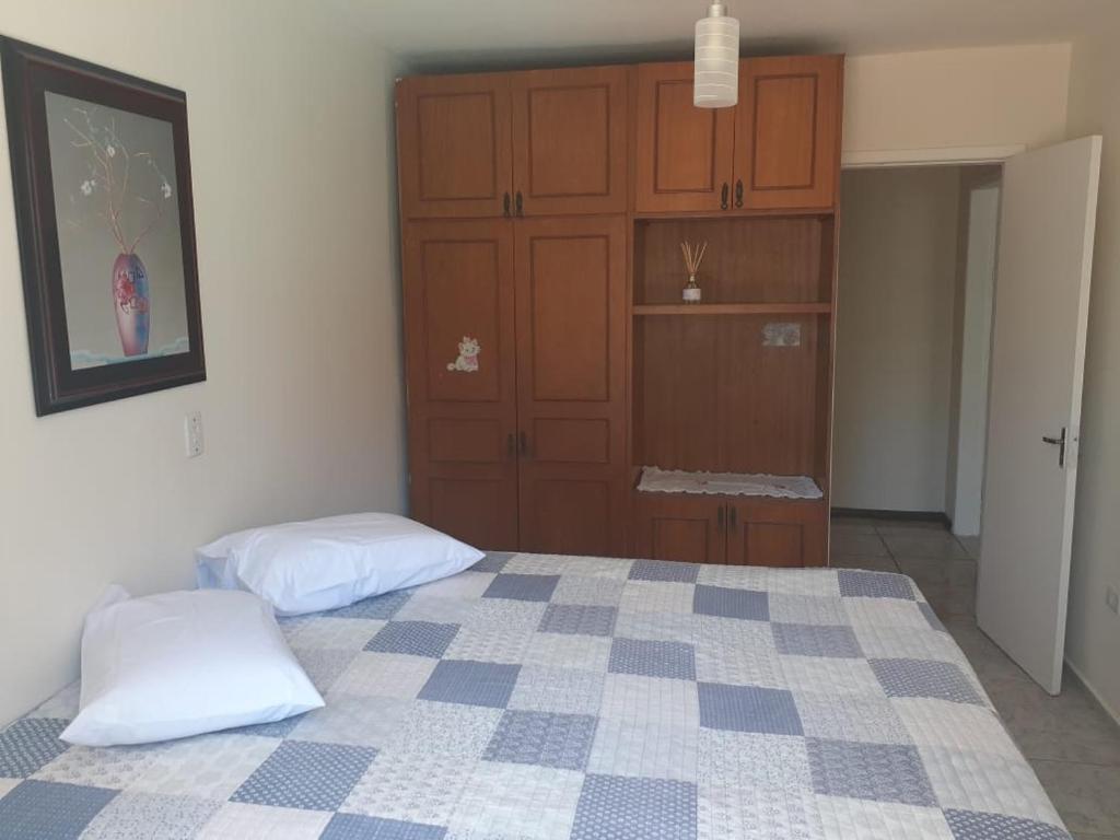  Casa com piscina próximo à Avenida das Cataratas
