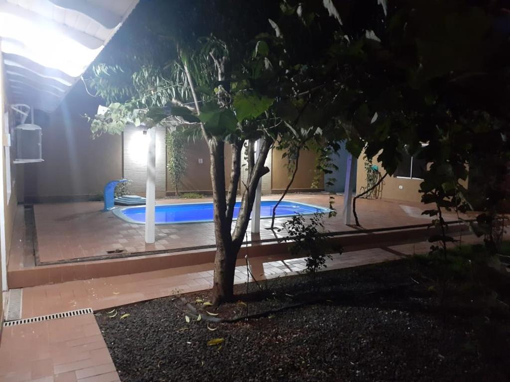 Casa com piscina próximo à Avenida das Cataratas