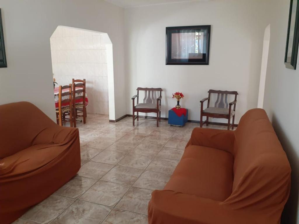  Casa com piscina próximo à Avenida das Cataratas