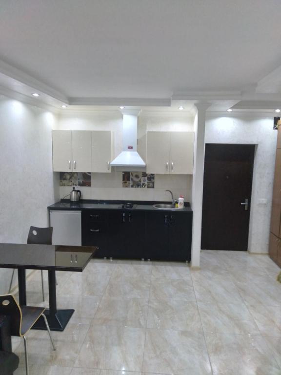 Apartment Melashvili 4 در باتومی