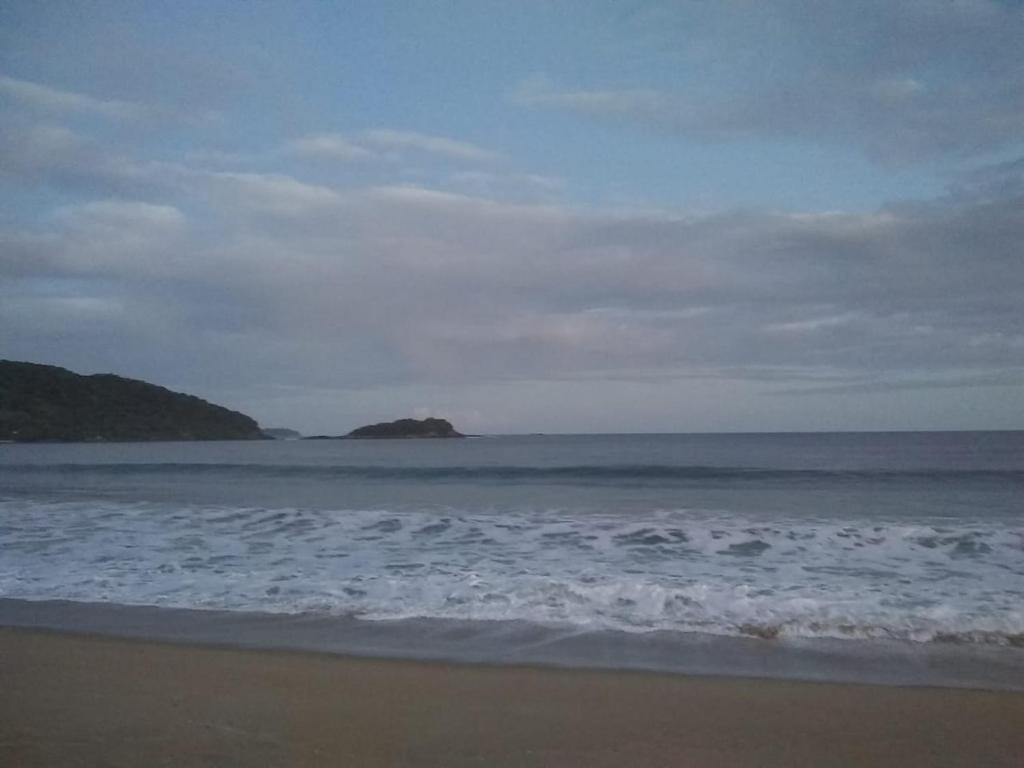  Suíte Pé na Praia Prumirim