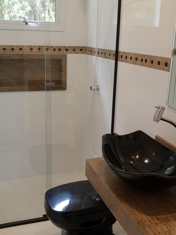  Casa Alto Padrão em Ubatuba em Condomínio