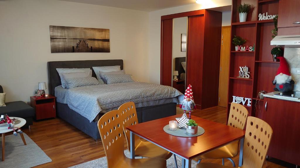 Postel nebo postele na pokoji v ubytování Apartmán Patris 40