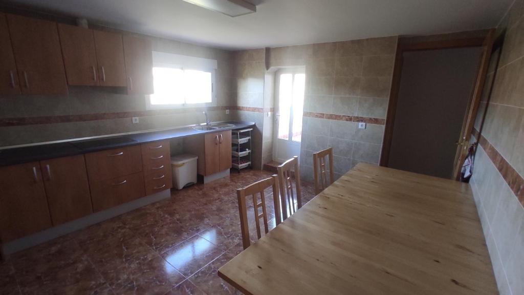 Fotografie z fotogalerie ubytování Casa en zona rural a 200 m de Ariño (Teruel) v destinaci Ariño