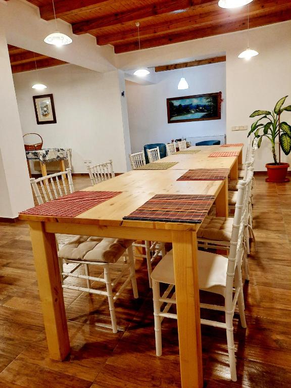 Fotografie z fotogalerie ubytování Vila Eivissa v destinaci Porumbacu de Sus
