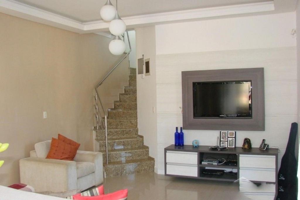  Casa em Bombinhas Praia de Canto Grande para 8 pessoas