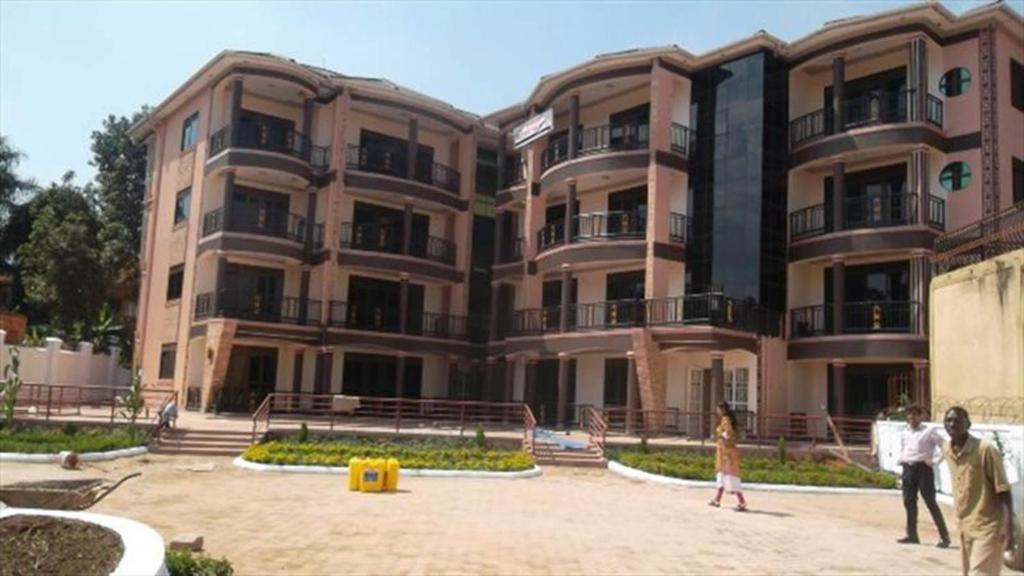 Go around Kampala all day to return to your wonderful apartment - Housity