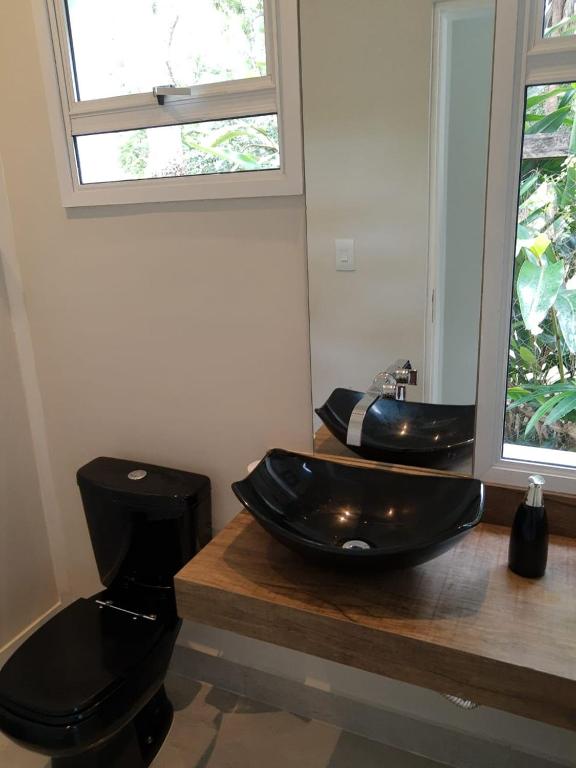  Casa Alto Padrão em Ubatuba em Condomínio