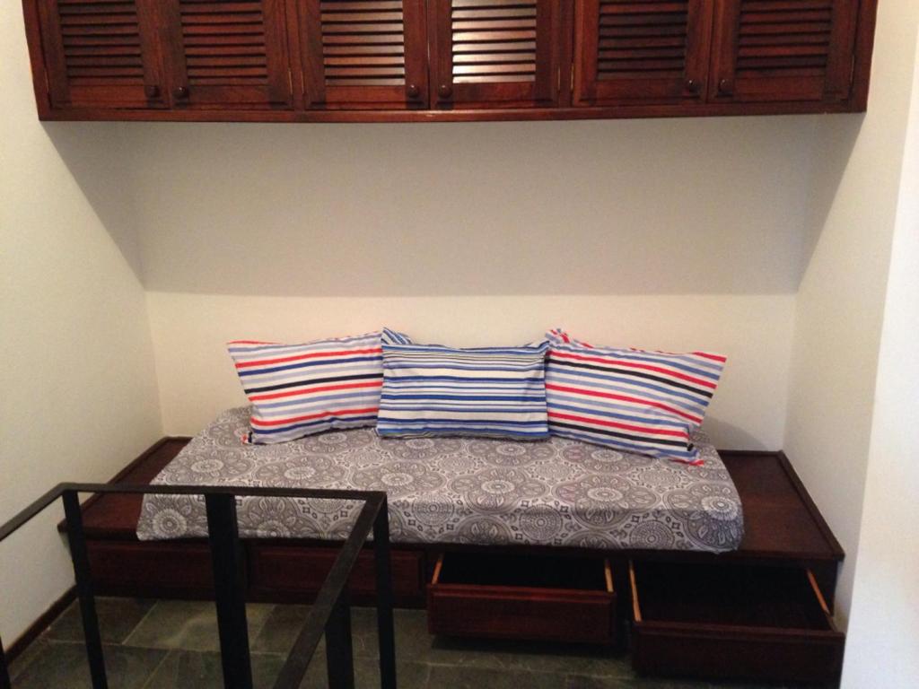  Flat duplex localização espetacular 2 quadras da praia